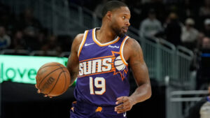 From Germany to Phoenix, Suns' Haywood Highsmith accomplishing goal to stay on the court