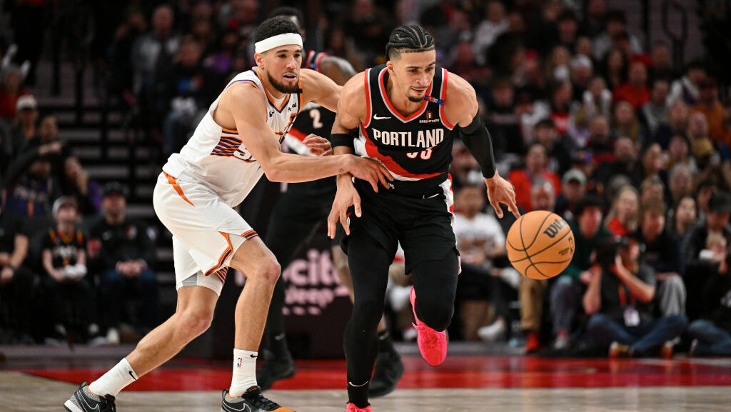 Phoenix Suns v Portland Trail Blazers...