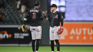 Geraldo Perdomo, Ketel Marte keeping Ildemaro Vargas 'humble' during hitting streak