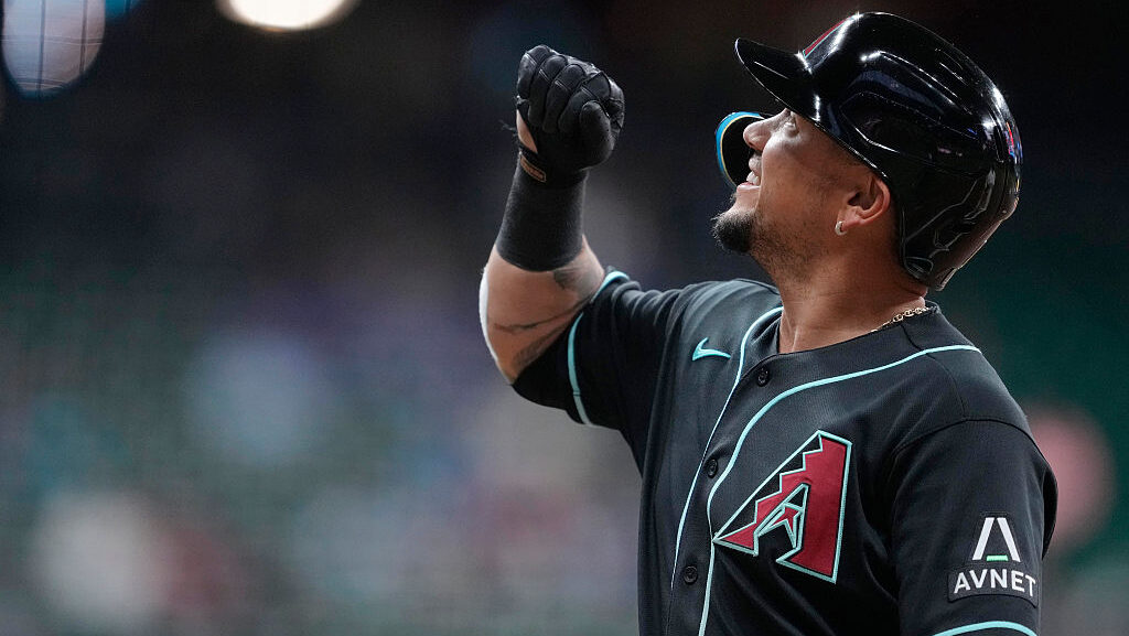Ildemaro Vargas #6 of the Arizona Diamondbacks...