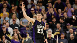 Arizona lands Washington transfer JJ Mandaquit, North Carolina transfer Derek Dixon