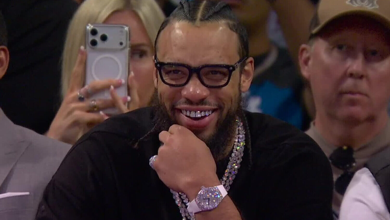 Dillon Brooks at Lakers Game...