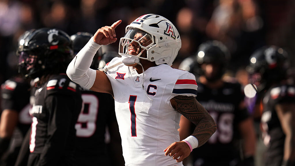 Arizona's Noah Fifita...