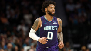 Suns trade sharpshooter Grayson Allen, Royce O'Neale for Miles Bridges and future draft picks