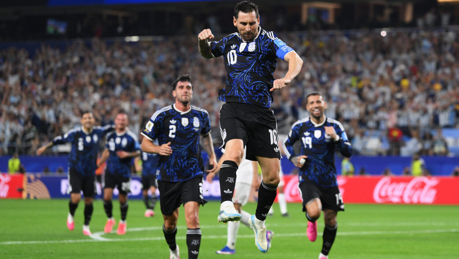 ARLINGTON, TEXAS - JUNE 27: Lionel Messi #10 of Argentina celebrates scoring his team's third goal ...