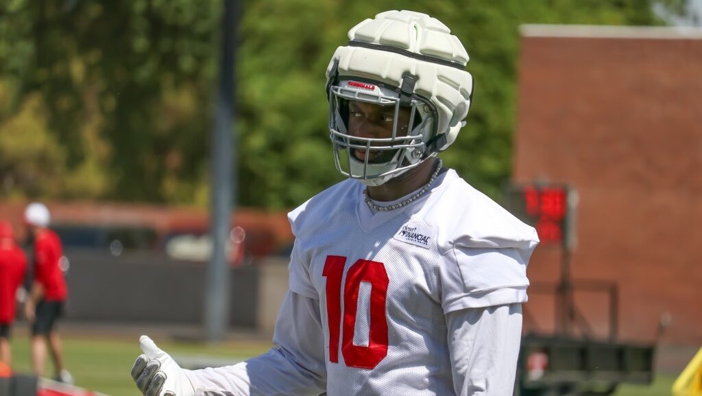 Cardinals' Josh Sweat...