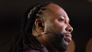 Larry Fitzgerald Jr. pays tribute after father's death