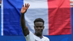 Bukayo Saka’s hat trick lifts England past France in wild World Cup 3rd-place game