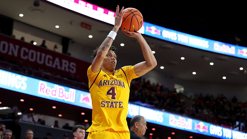 Bryce Ford #4 of the Arizona State Sun Devils...