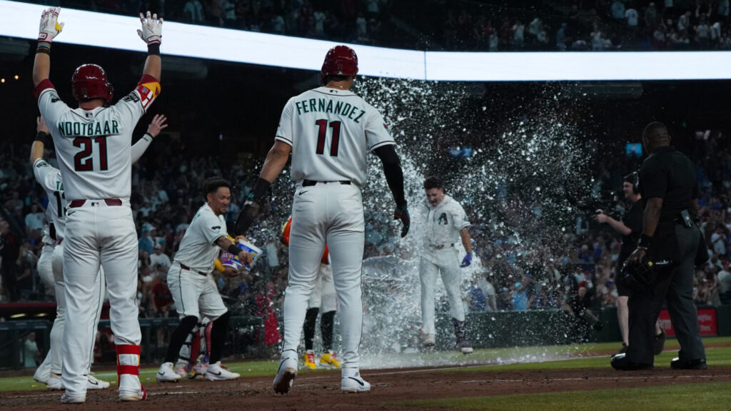 Ryan Waldschmidt hit a walk-off home run, making MLB history as the first rookie with two trailing walk-offs in one month.