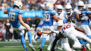 Cardinals’ risky 7-receiver move pays off with Simi Fehoko