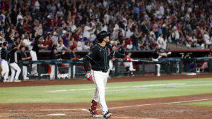 How did the Diamondbacks perform at Chase Field this season?