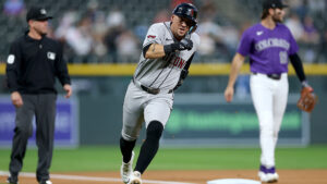 Diamondbacks handle Rockies, make up ground on Padres in postseason chase