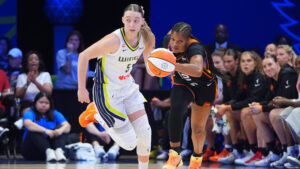 Alyssa Thomas records triple-double, but Mercury fall to Wings
